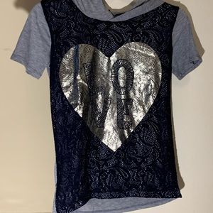 LOVE short sleeved hoodie